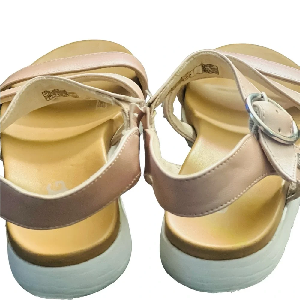 Ugg Leedah K Rose Gold Metallic Sandals